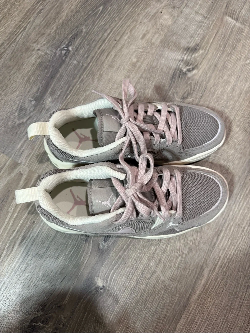 Nike Women's Gray and Light Pink Trainer Sneakers